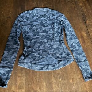 Lululemon Close to Crossing Long Sleeve Top 4‎ Rulu Heritage Camo Jacquard Black